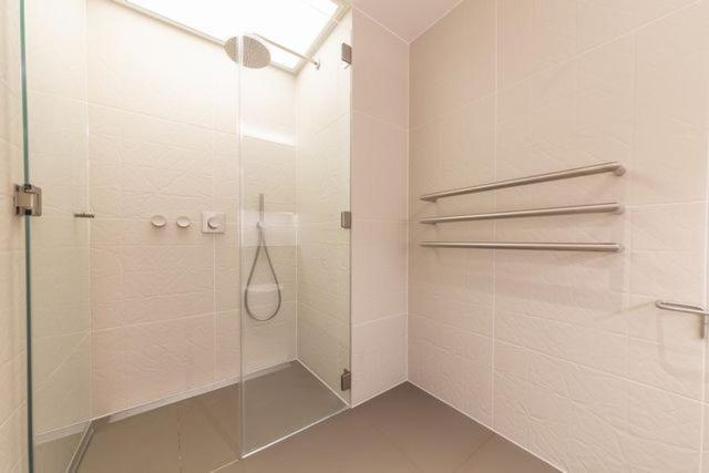 Manhattan Loft Gardens, Stratford Apartment ลอนดอน ภายนอก รูปภาพ