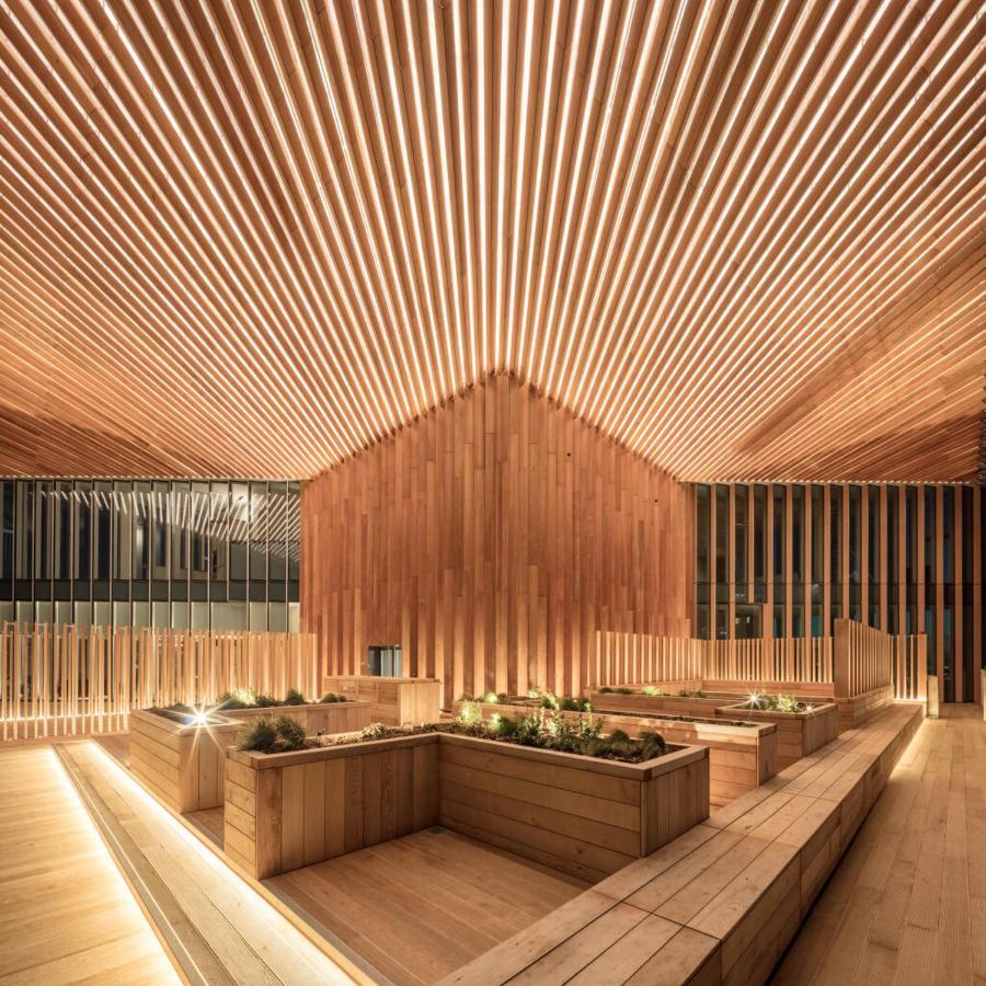 Manhattan Loft Gardens, Stratford Apartment ลอนดอน ภายนอก รูปภาพ